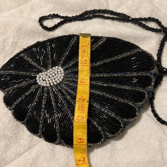 🆕 Shell shaped Handbeaded Bag from India - Picture 5 of 5